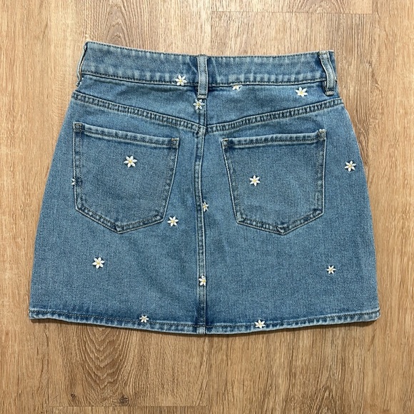 PACSUN | Daisy Floral Embroidered Jean Skirt - Picture 2 of 4